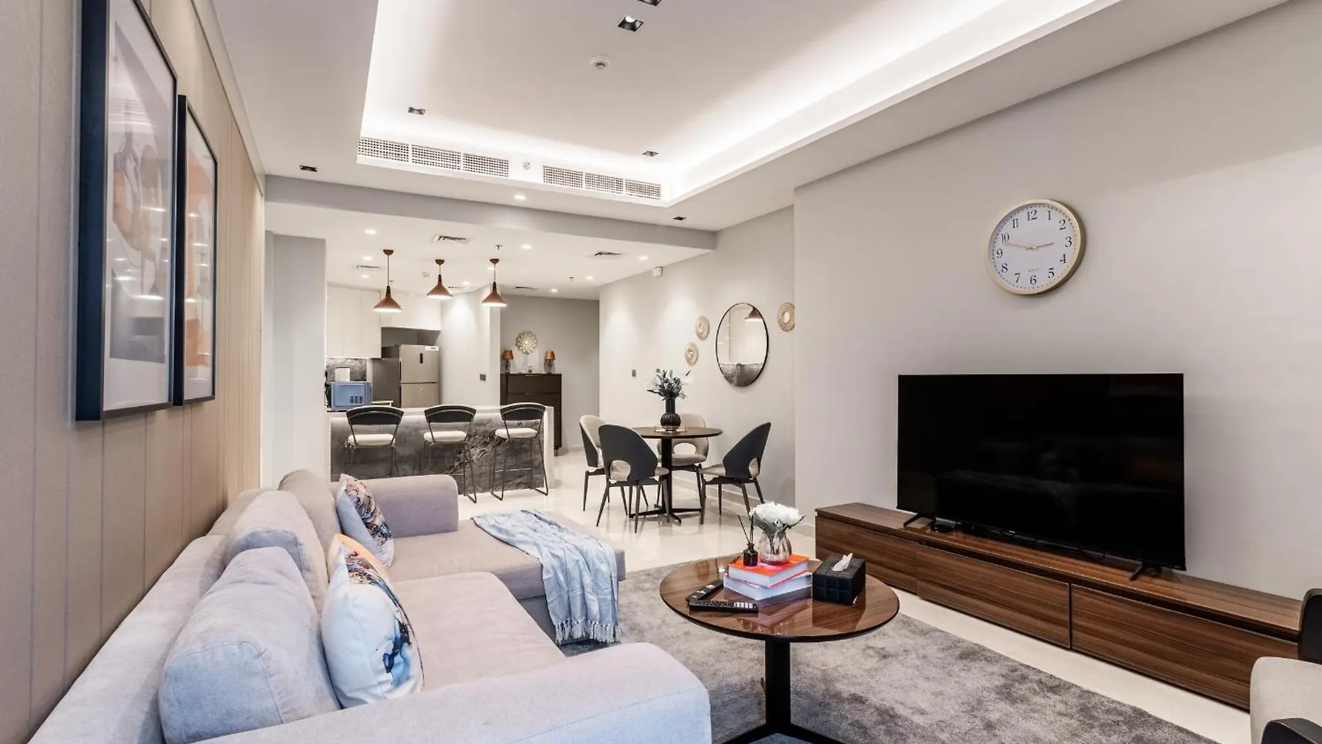 Luxury Brand-New 2Br In Nobles Tower - Business Bay - Exclusive Amenities, Managed By Think Realty Apartment Dubai 0*,  United Arab Emirates
