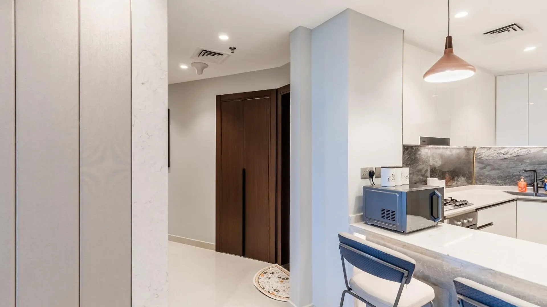 Luxury Brand-New 2Br In Nobles Tower - Business Bay - Exclusive Amenities, Managed By Think Realty Apartment Dubai