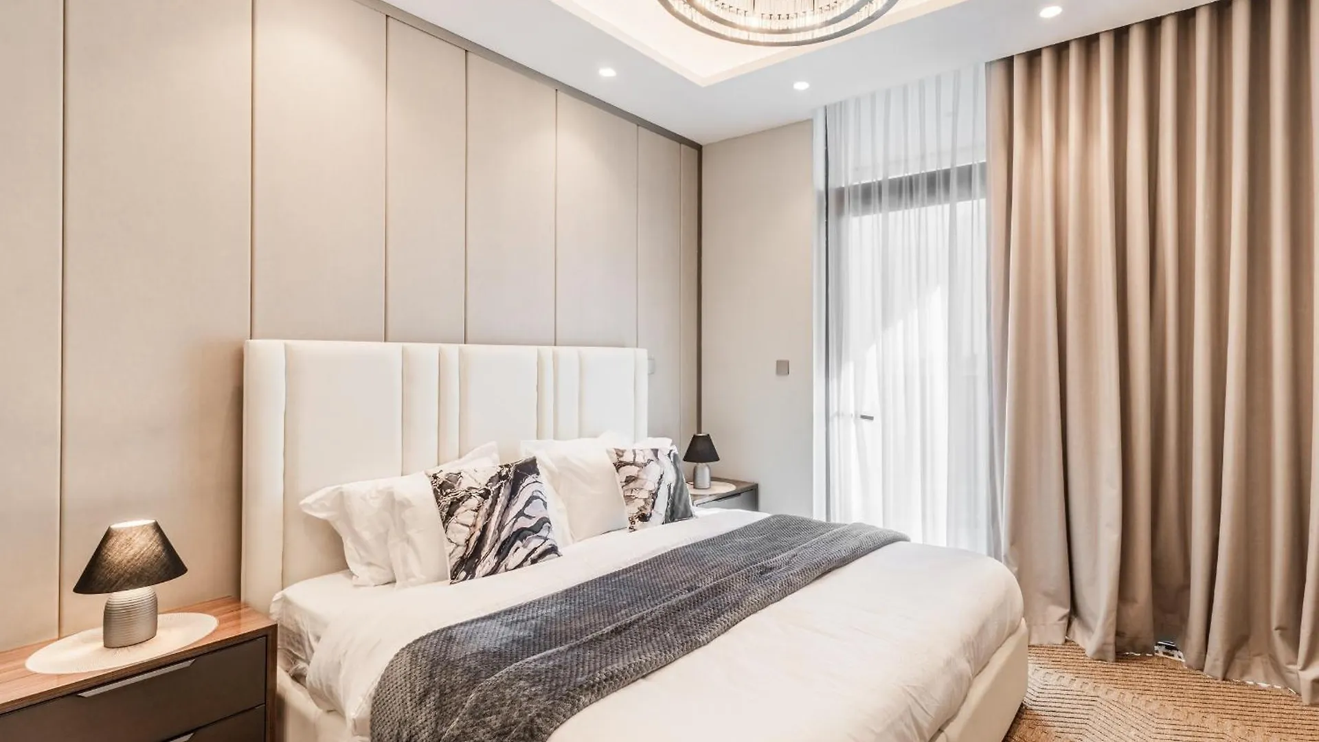 Luxury Brand-New 2Br In Nobles Tower - Business Bay - Exclusive Amenities, Managed By Think Realty Apartment Dubai