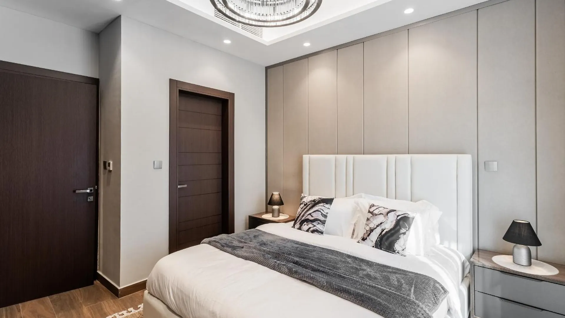 Luxury Brand-New 2Br In Nobles Tower - Business Bay - Exclusive Amenities, Managed By Think Realty Apartment Dubai